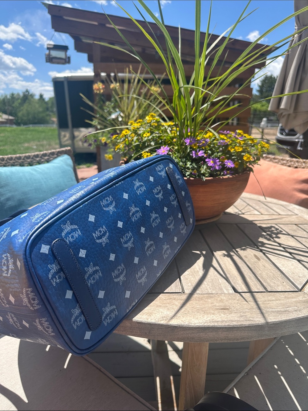 MCM Navy Monogram Tote / Shoulder Bag handbag with Matching Wristlet Purse Pouch - Picture 5 of 5